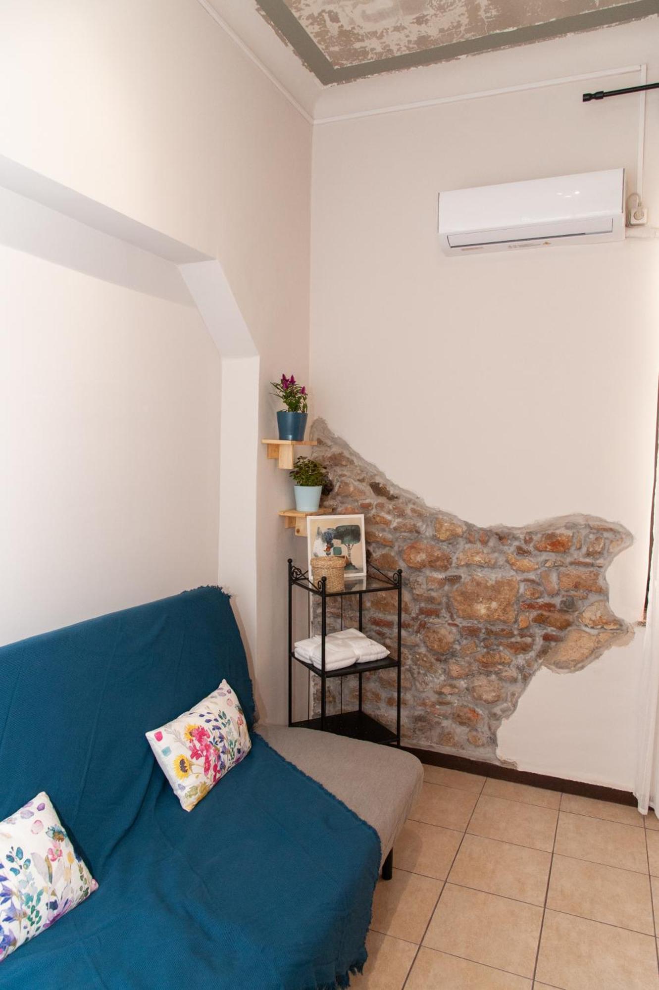 17 Flats And Roof Garden Apartment Атина Екстериор снимка